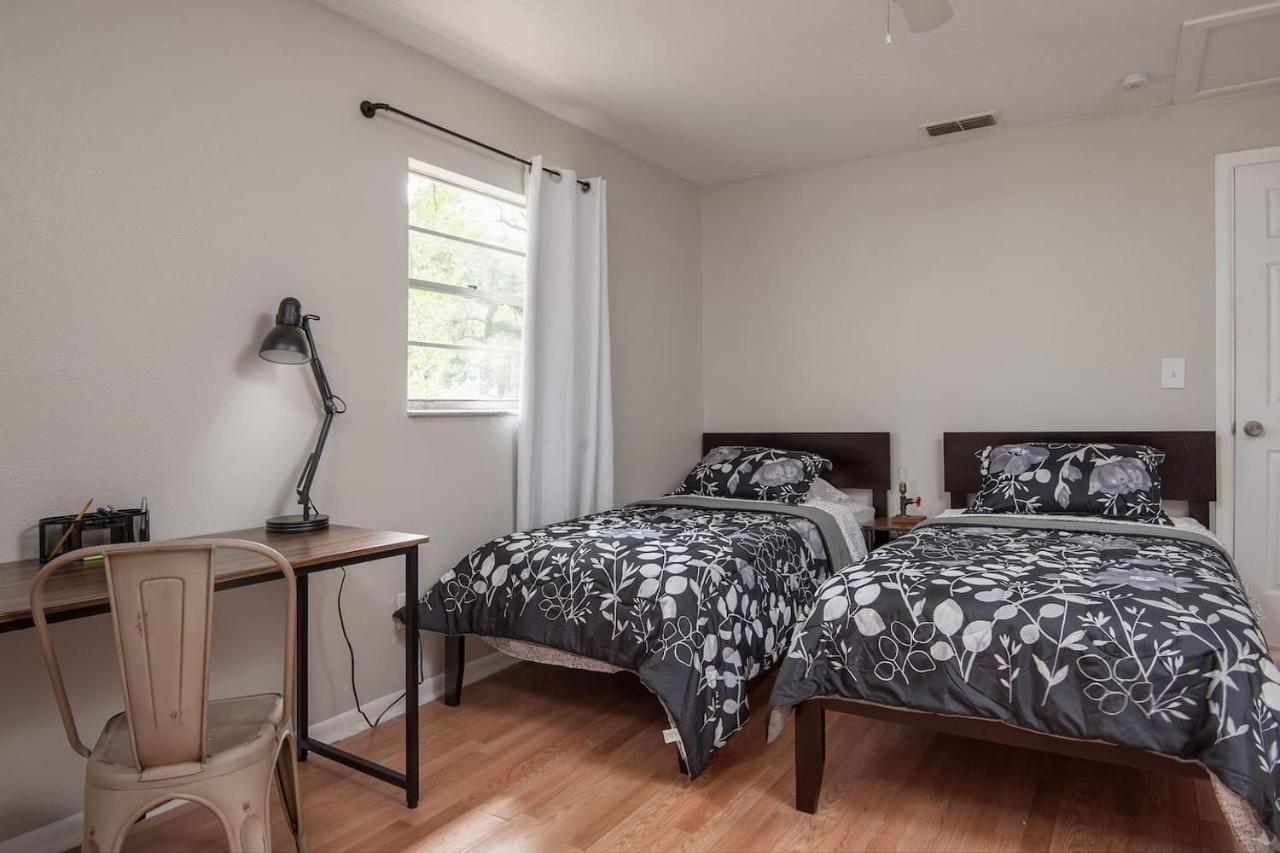 Villa **Tampa Urban Convenience ** Extérieur photo